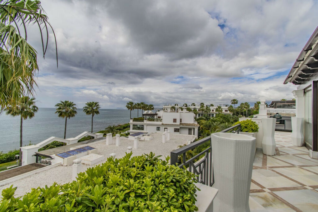 Penthouse Estepona Málaga - image 40