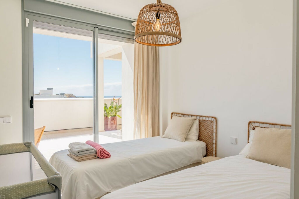 Top Floor Apartment Estepona Málaga - image 40
