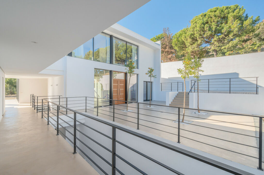 Detached Villa Benahavís Málaga - image 41