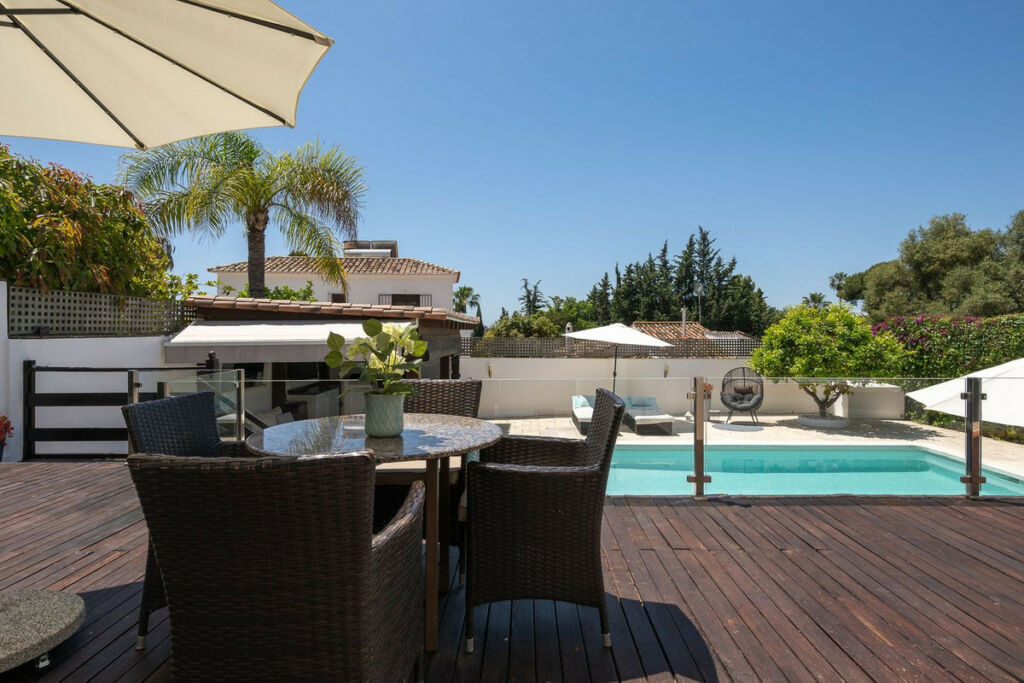 Detached Villa Río Real Málaga - image 41