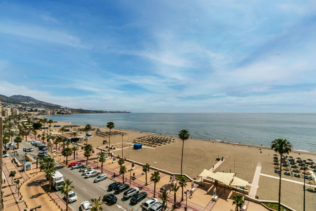 Top Floor Apartment Fuengirola Málaga - image 41