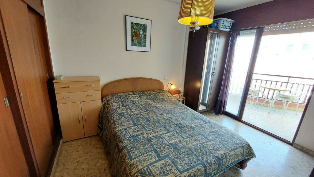 Middle Floor Apartment Fuengirola Málaga - image 33