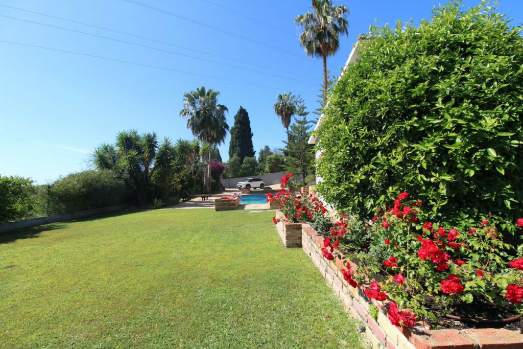 Detached Villa San Pedro de Alcántara Málaga - image 41
