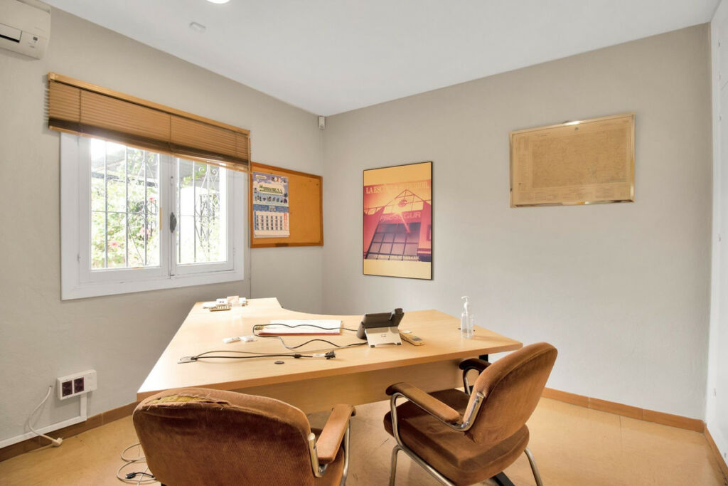Detached Villa Marbella Málaga - image 41