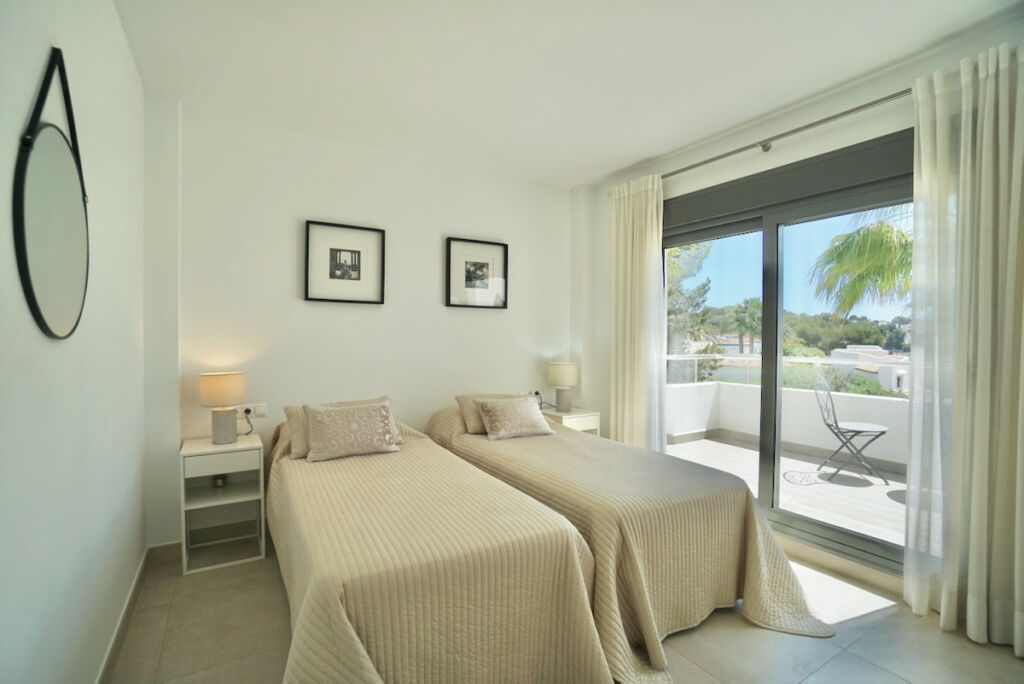 Detached Villa Moraira Alicante - image 42