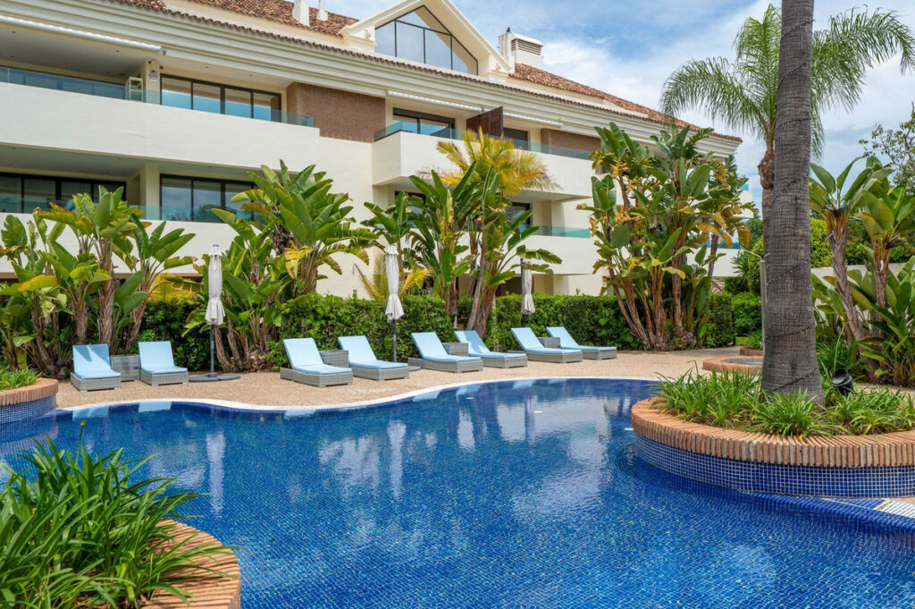 Ground Floor Apartment Los Monteros Málaga - image 41