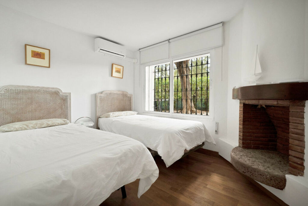 Detached Villa Elviria Málaga - image 42
