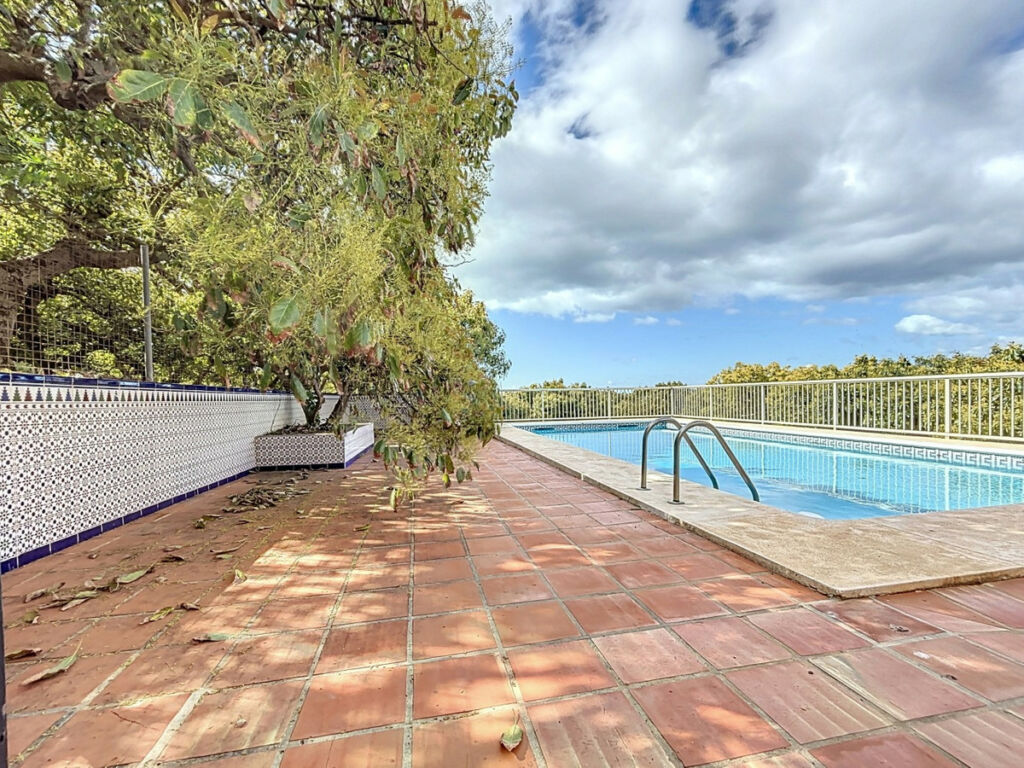 Detached Villa Almayate Alto Málaga - image 42