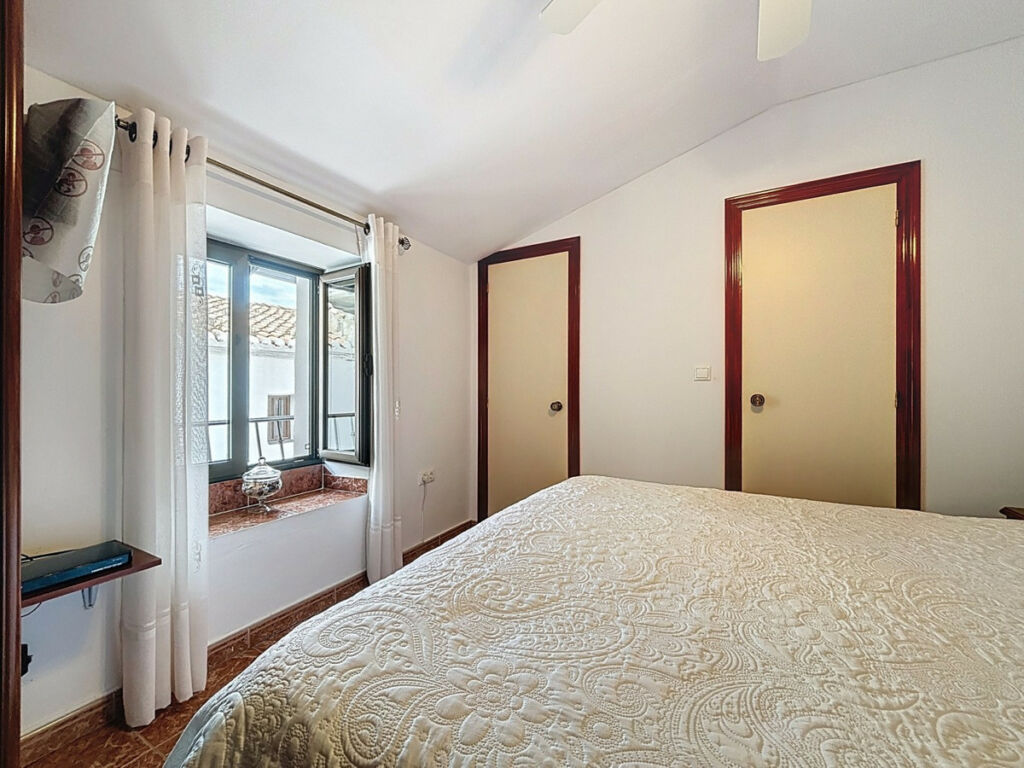 Semi-Detached House Periana Málaga - image 42