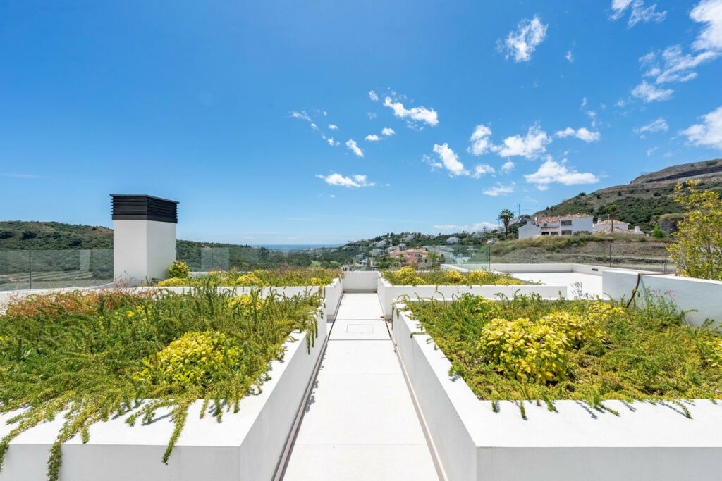 Detached Villa La Quinta Málaga - image 41