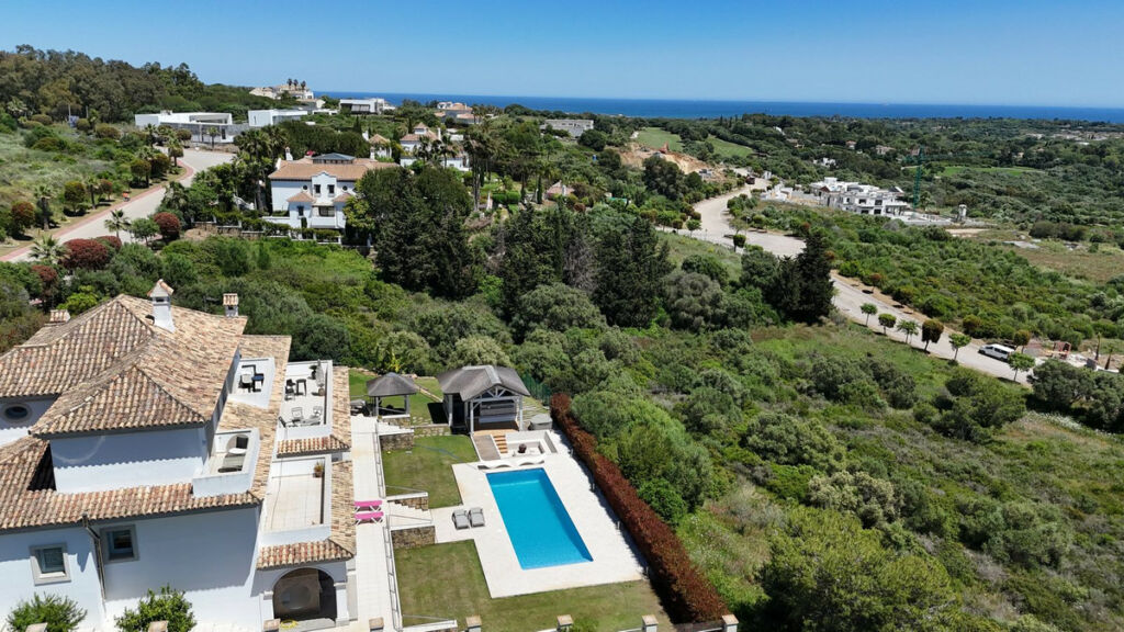 Detached Villa Sotogrande Cádiz - image 42