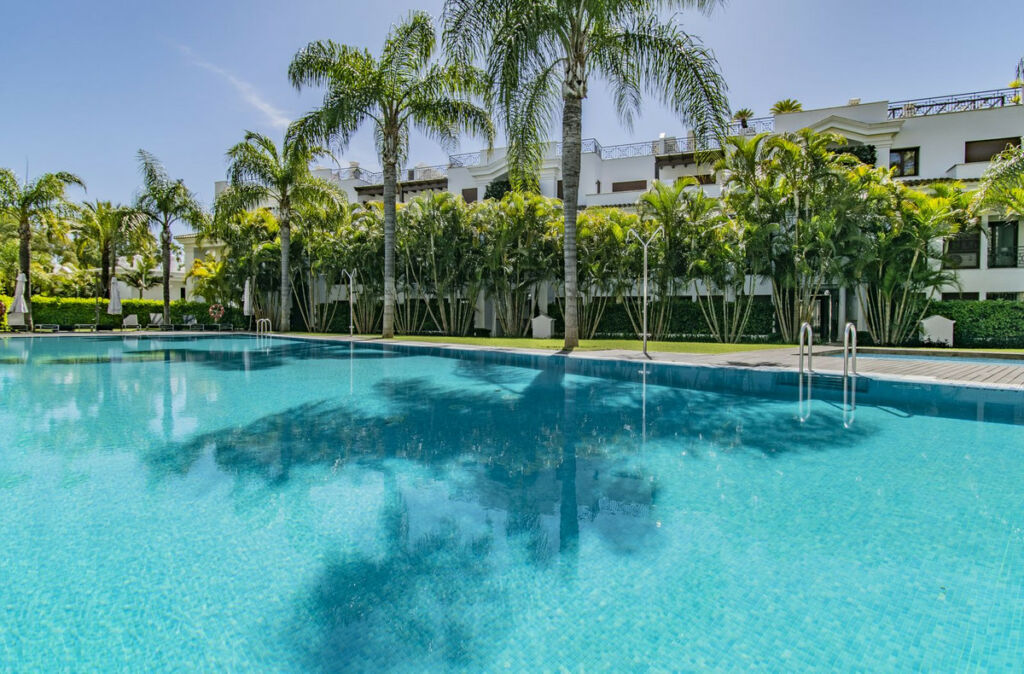 Penthouse Estepona Málaga - image 43