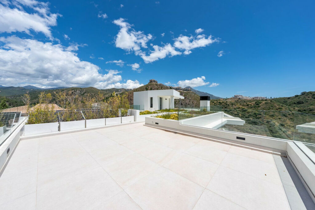 Detached Villa La Quinta Málaga - image 42