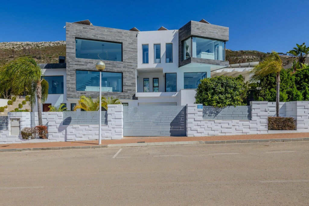 Detached Villa Javea Alicante - image 43