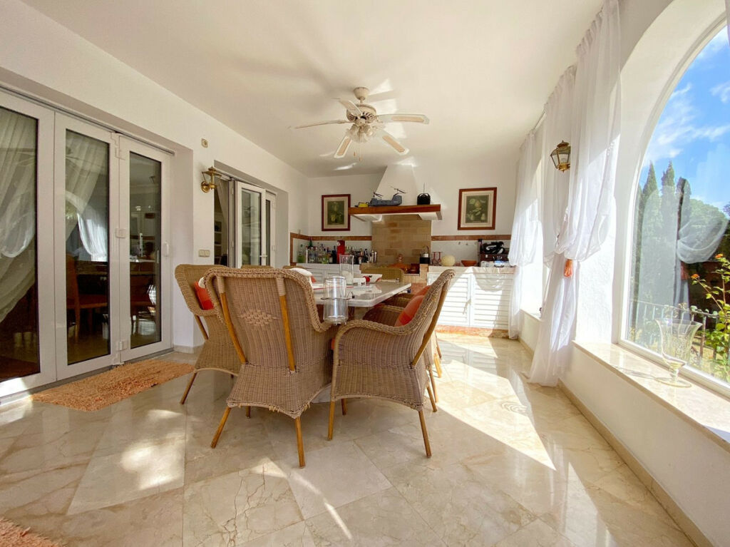 Detached Villa Nagüeles Málaga - image 43