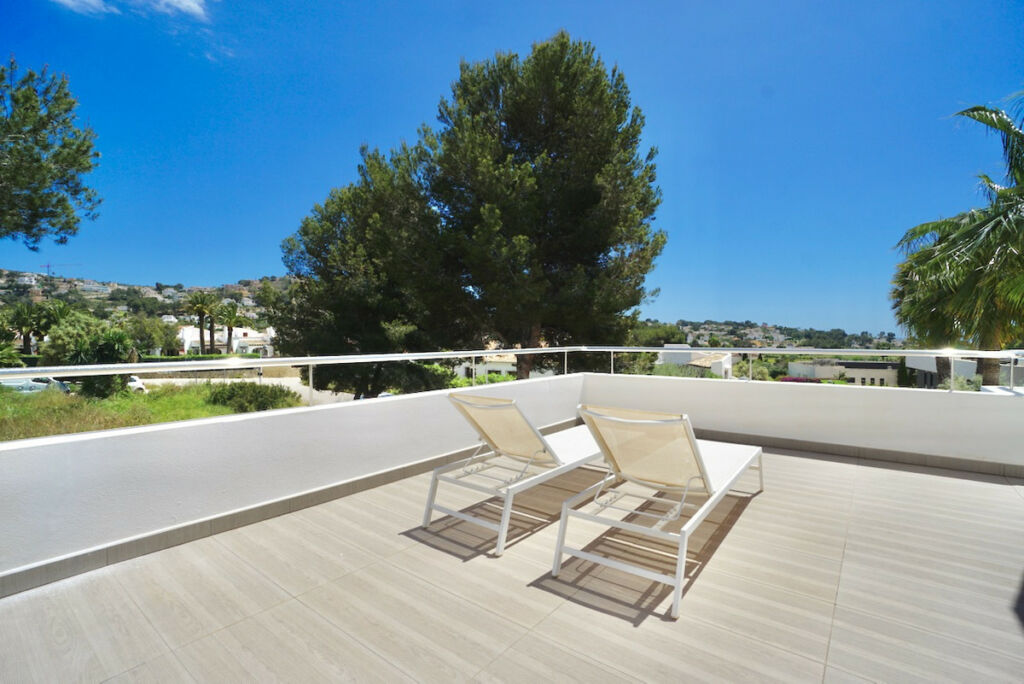 Detached Villa Moraira Alicante - image 45
