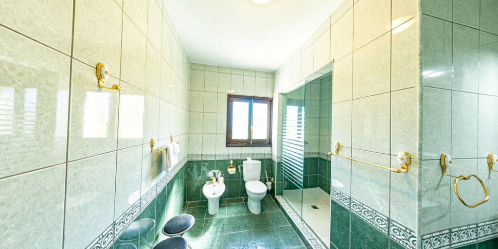 Detached Villa La Nucia Alicante - image 40