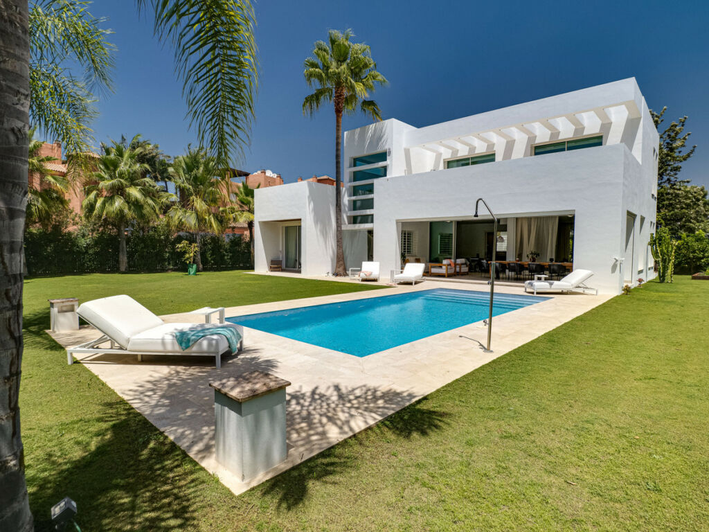 Detached Villa Guadalmina Baja Málaga - Bild 45