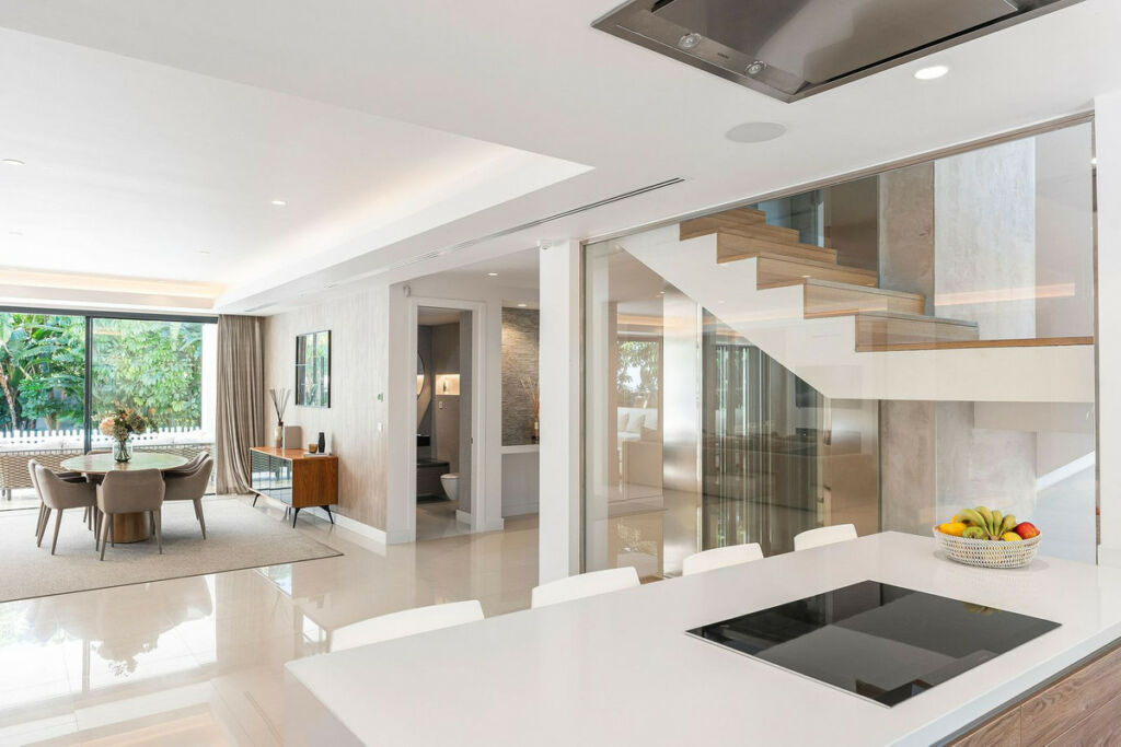 Detached Villa La Quinta Málaga - image 44