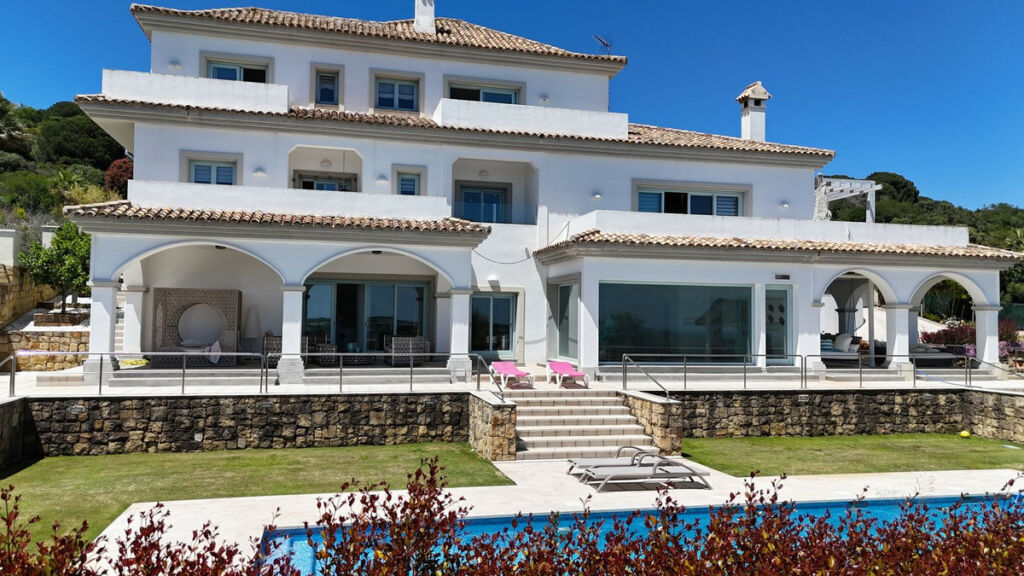Detached Villa Sotogrande Cádiz - image 45