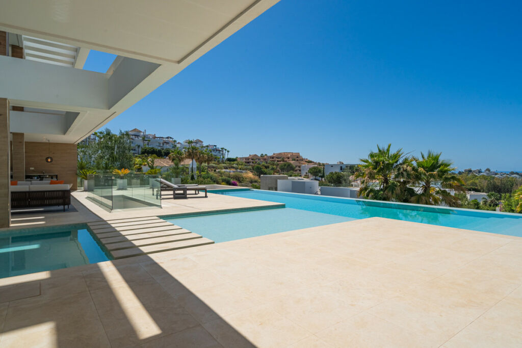 Detached Villa Benahavís Málaga - image 45