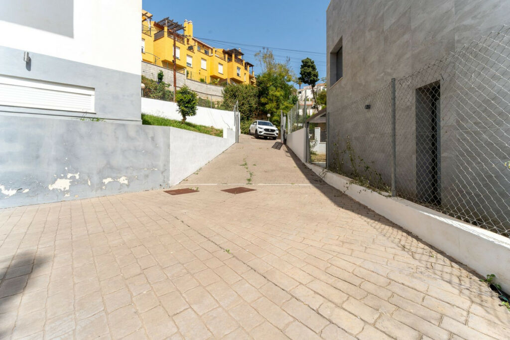 Detached Villa Torreblanca Málaga - image 46