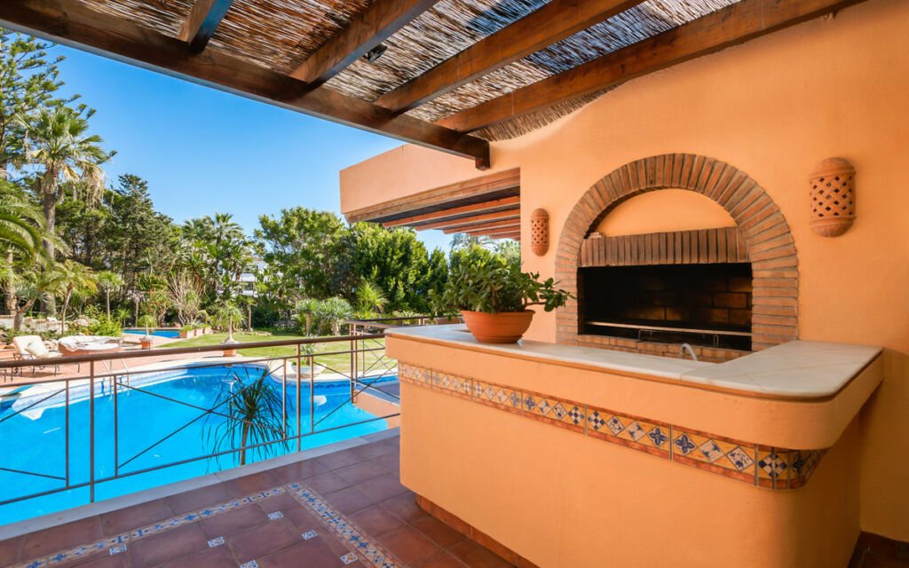 Detached Villa New Golden Mile Málaga - image 46