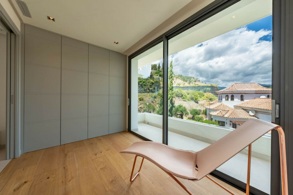 Detached Villa La Quinta Málaga - image 45