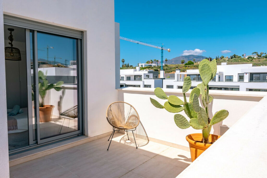 Top Floor Apartment Estepona Málaga - image 47