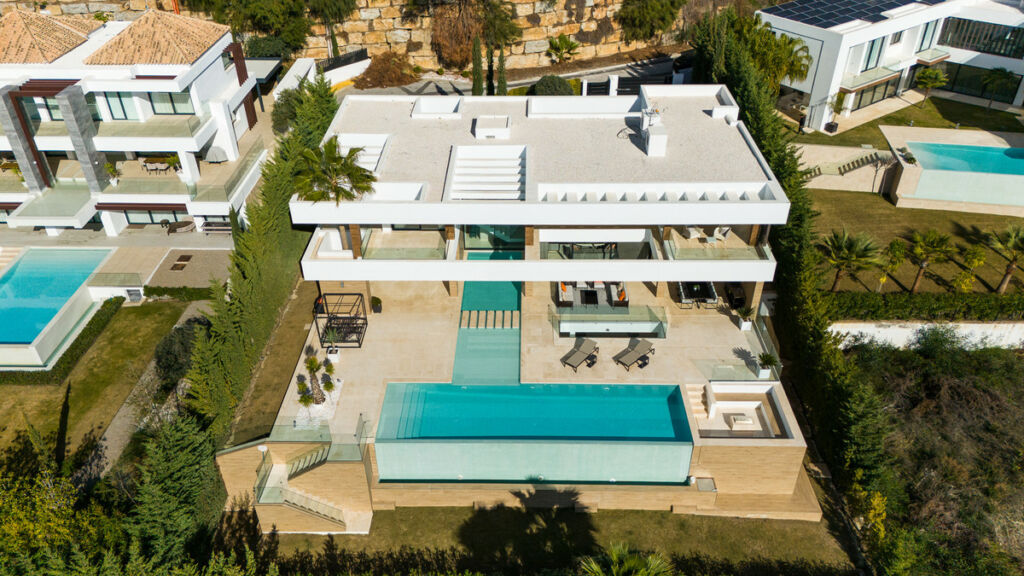 Detached Villa Benahavís Málaga - image 48