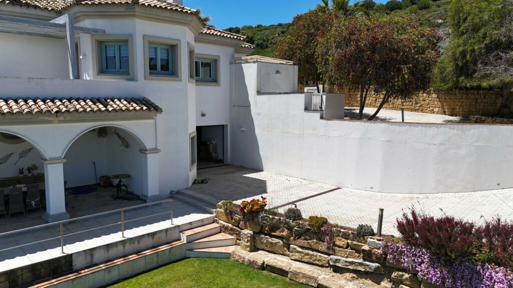 Detached Villa Sotogrande Cádiz - image 48
