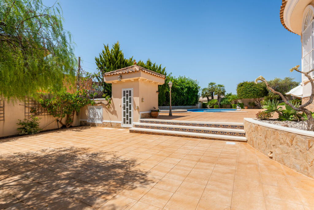 Detached Villa Ciudad Quesada Alicante - image 48