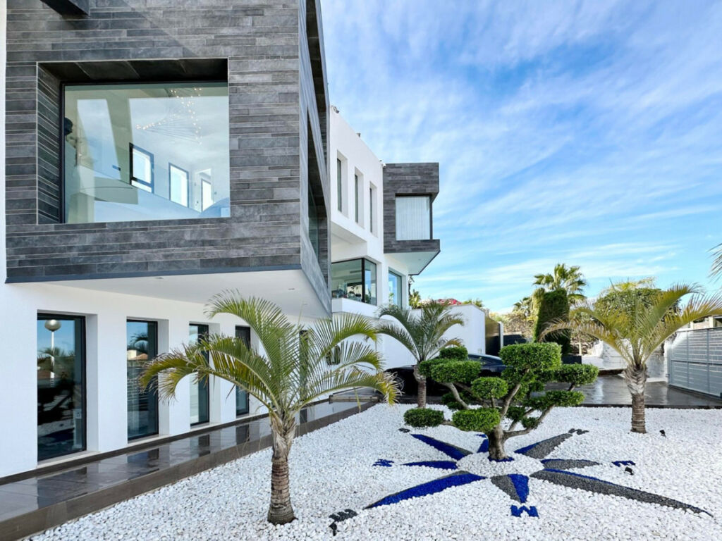 Detached Villa Javea Alicante - image 48