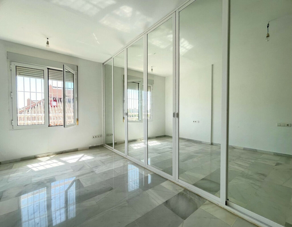 Townhouse Arroyo de la Miel Málaga - image 49
