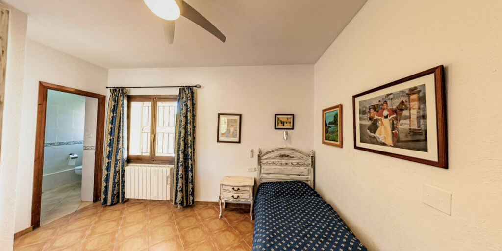 Detached Villa La Nucia Alicante - image 45