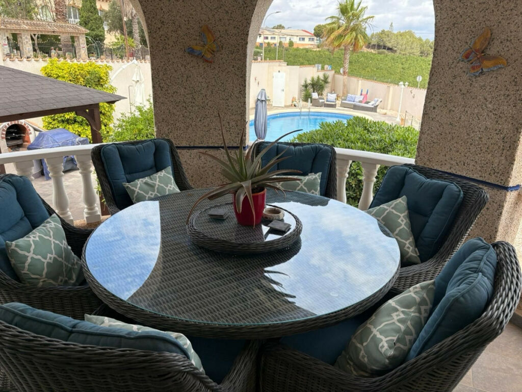 Detached Villa Algorfa Alicante - image 6