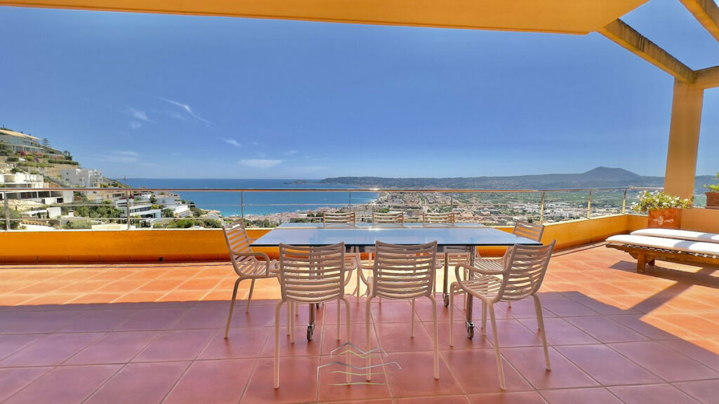 Detached Villa Javea Alicante - image 5