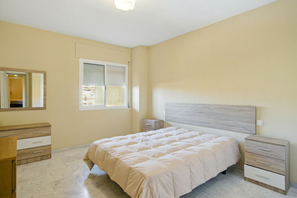Middle Floor Apartment Reserva de Marbella Málaga - image 4