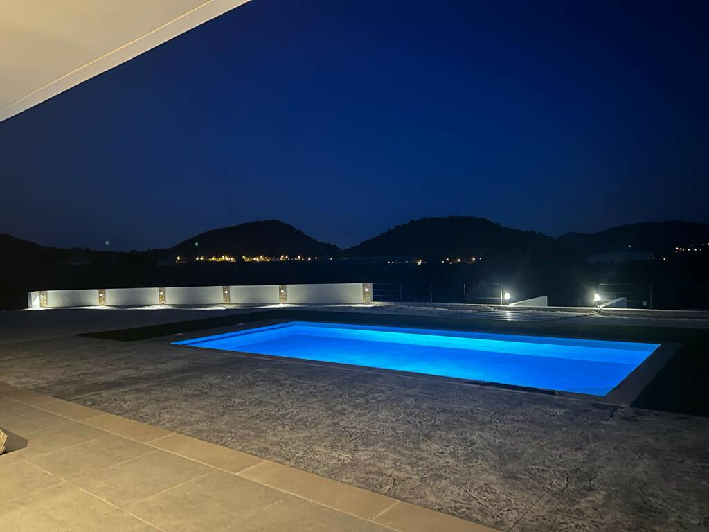 Detached Villa Pinoso Alicante - image 5