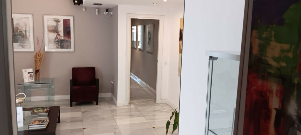 Middle Floor Apartment Marbella Málaga - image 5