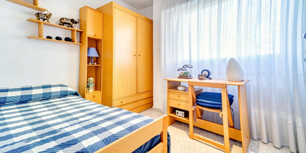 Middle Floor Apartment Benidorm Alicante - image 5