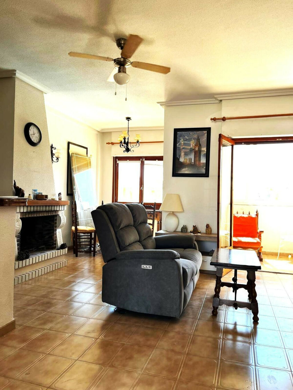 Middle Floor Apartment Punta Prima Alicante - image 5