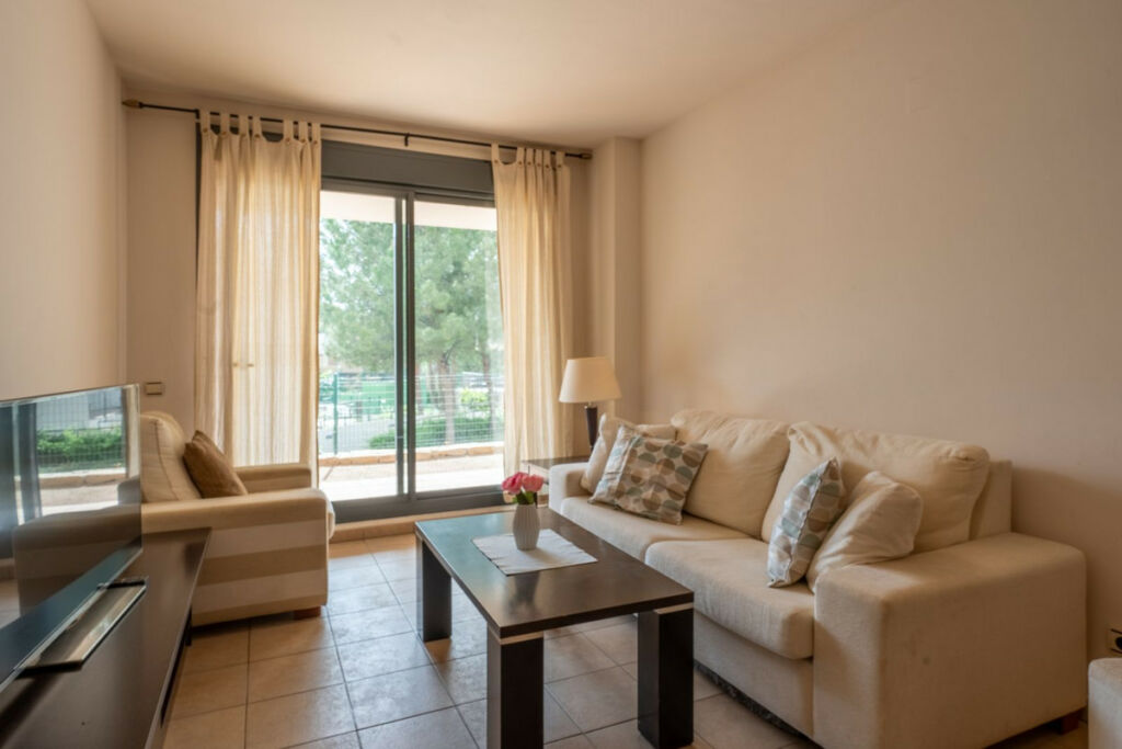 Ground Floor Apartment La Cala de Mijas Málaga - image 5