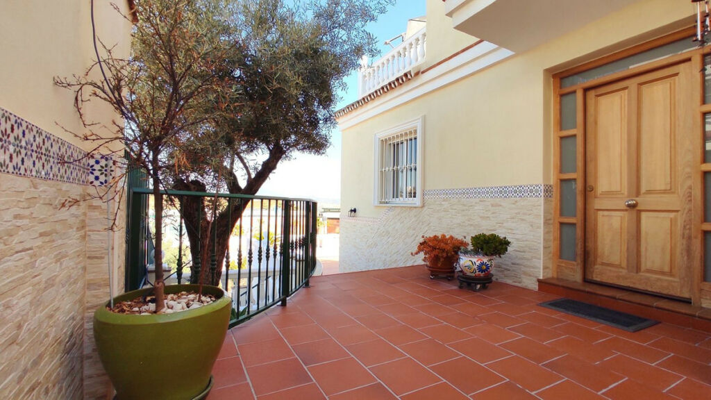 Detached Villa Coín Málaga - image 5