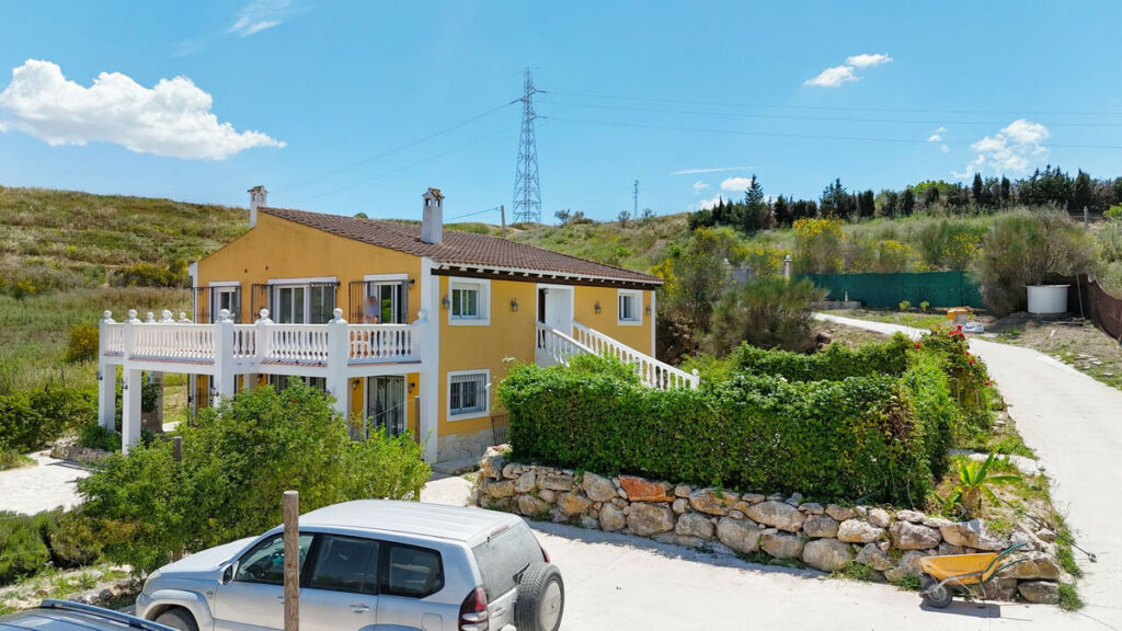 Detached Villa Coín Málaga - image 5