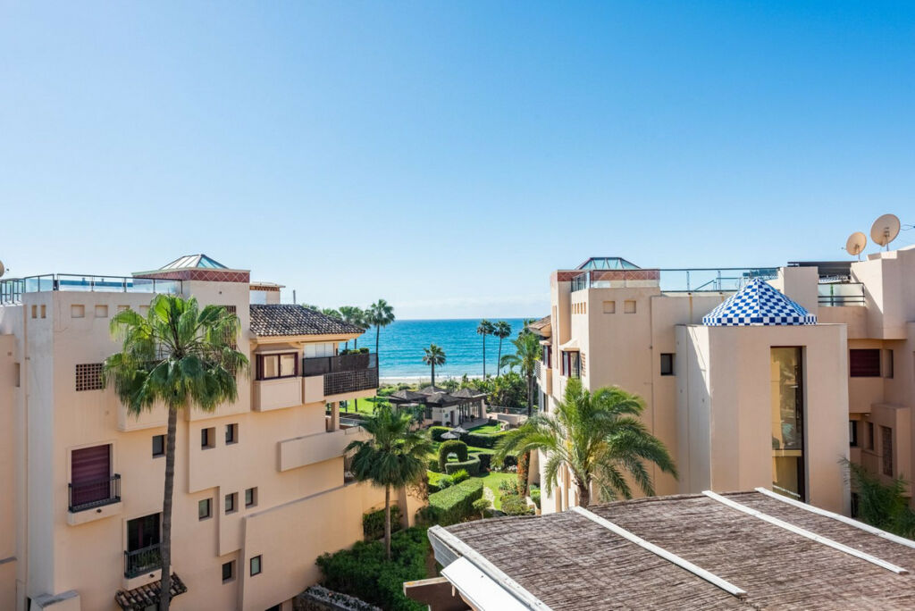 Penthouse Costalita Málaga - image 5