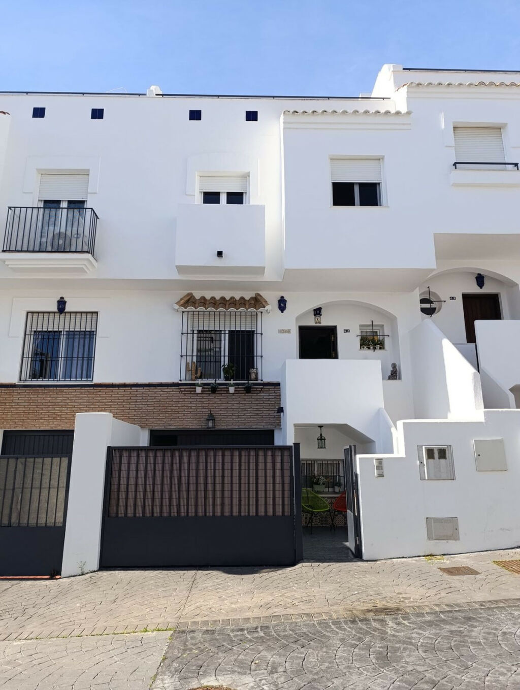 Townhouse Fuengirola Málaga - image 5