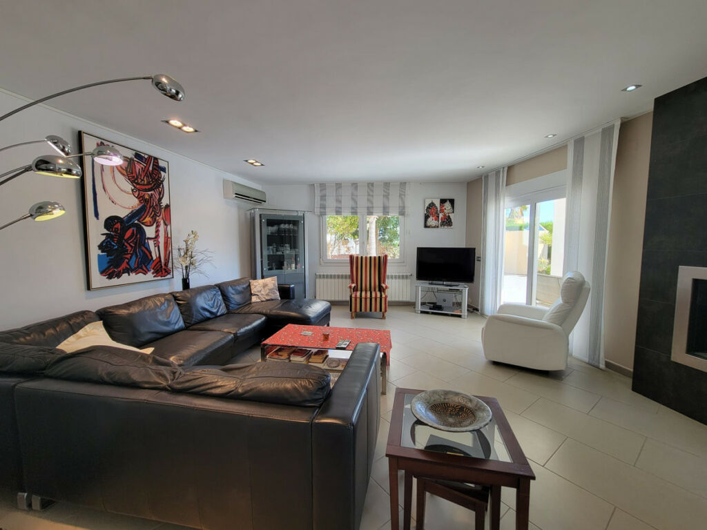 Detached Villa Calpe Alicante - image 5