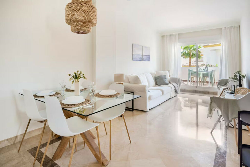 Ground Floor Apartment Calanova Golf Málaga - image 5