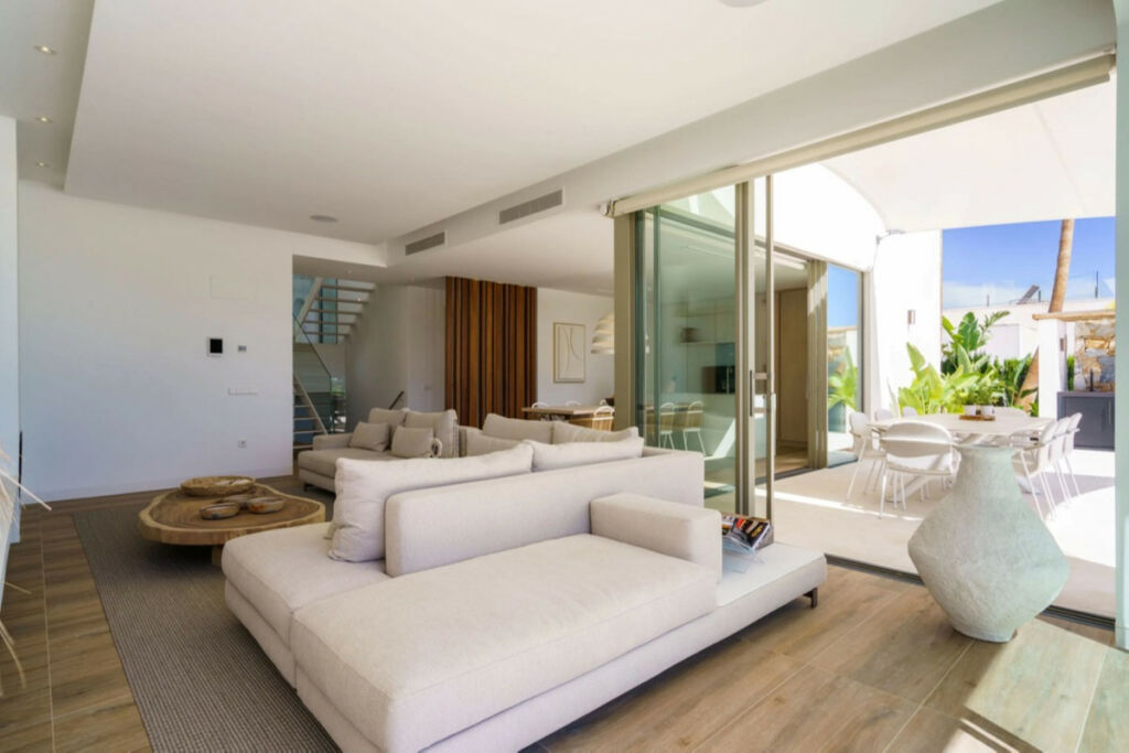 Detached Villa Las Colinas Golf Alicante - image 5